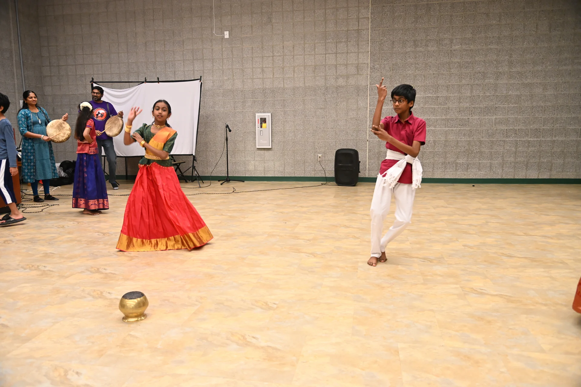 Sangamam - Photo 184