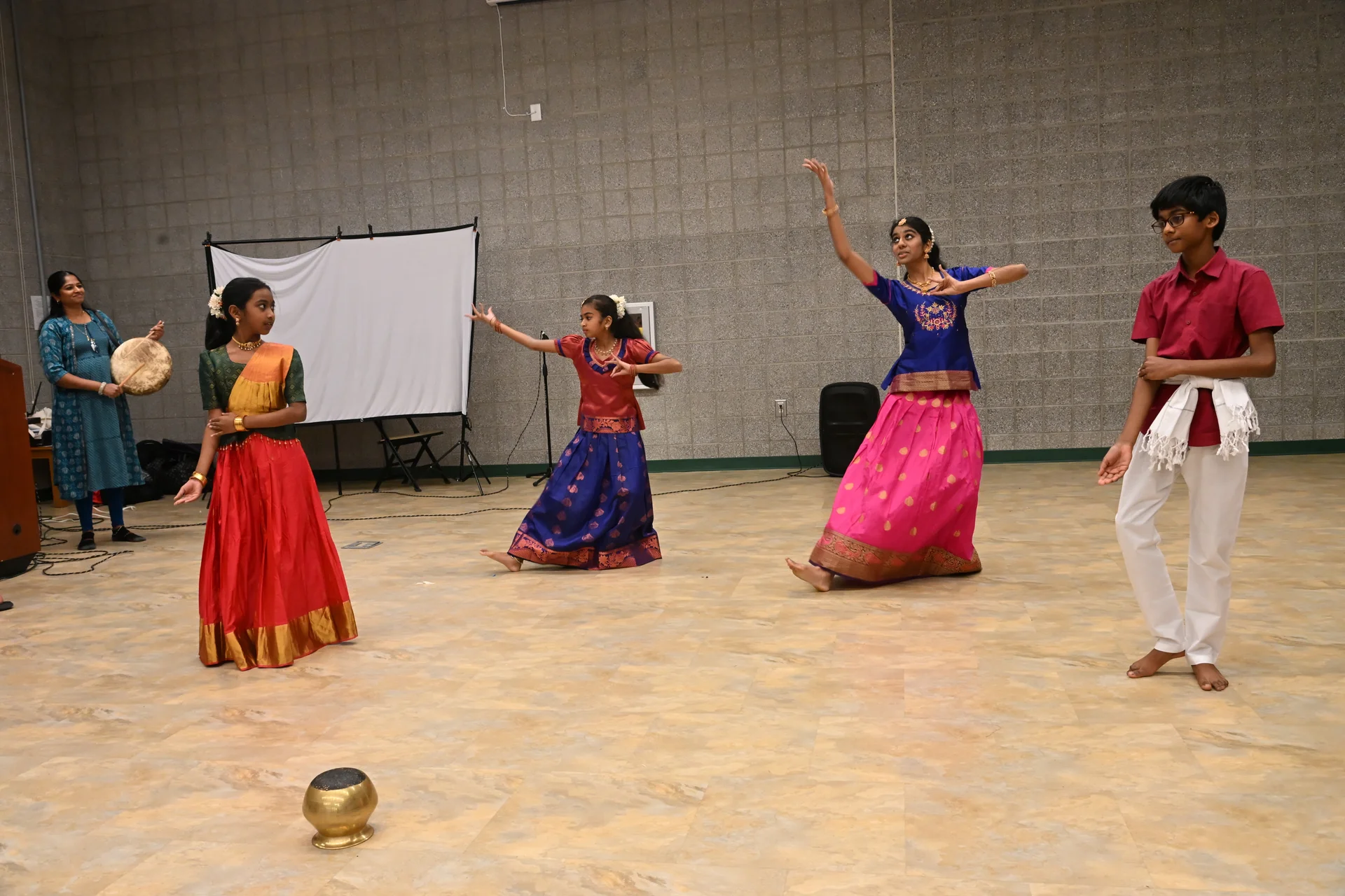 Sangamam - Photo 187