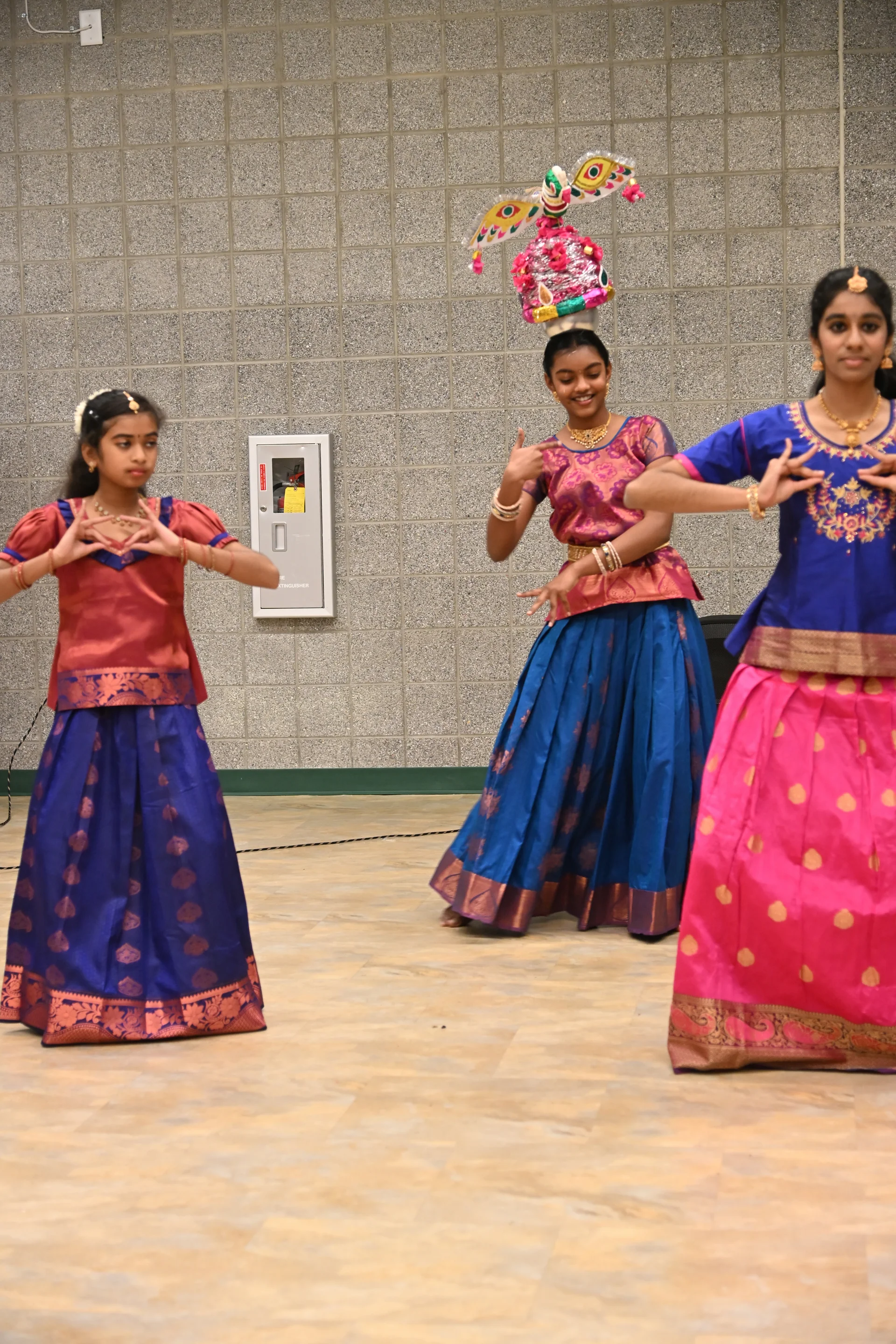 Sangamam - Photo 189